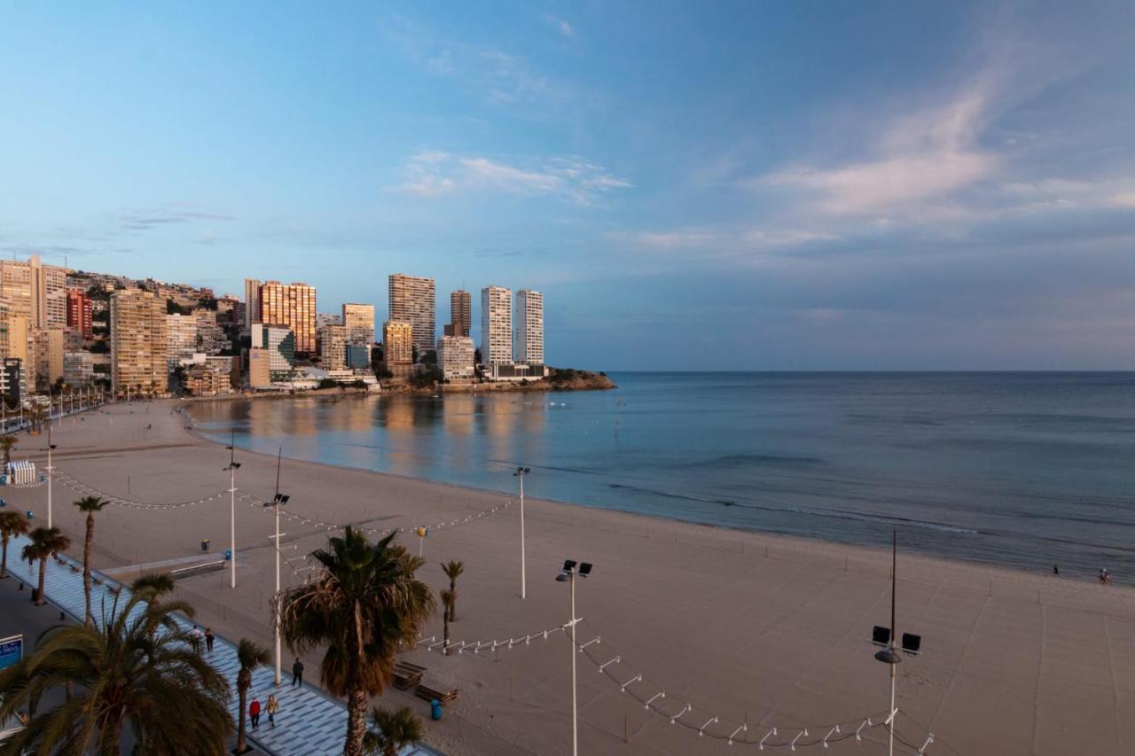 Luminoso En Primera Línea De Playa Benidorm